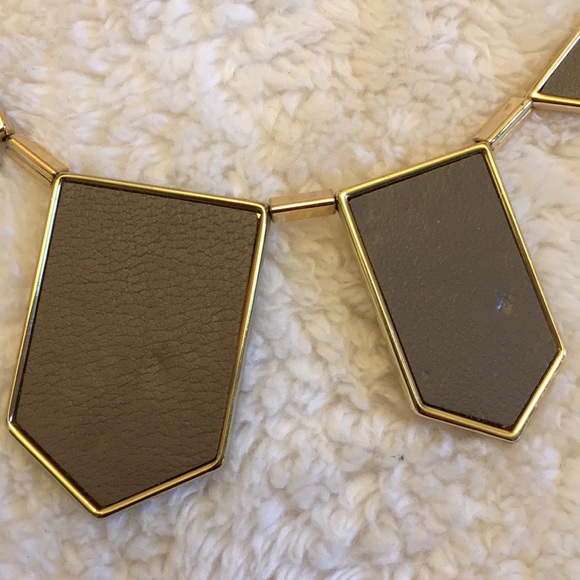 House of Harlow grey station gold necklace - Picture 3 of 5